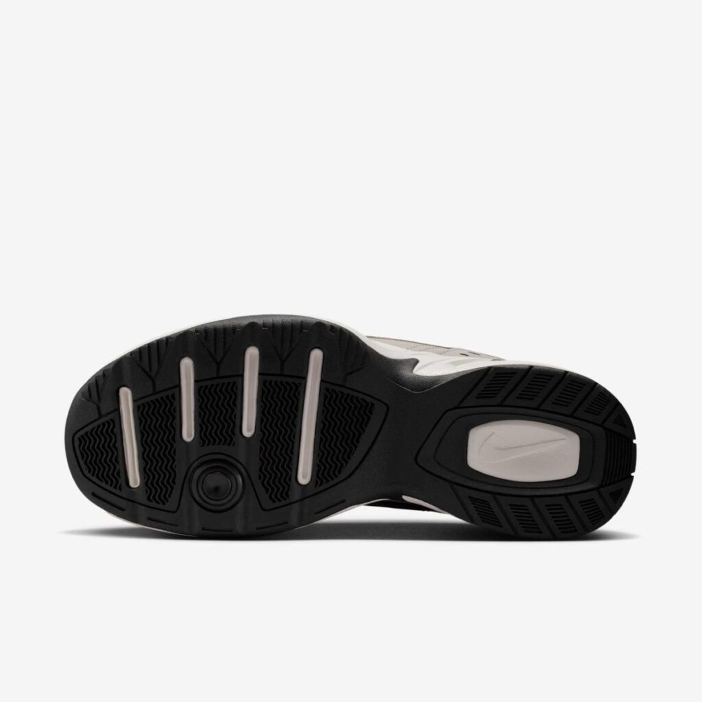 Nike Air Monarch IV "Moon Particle Dark Hazel"