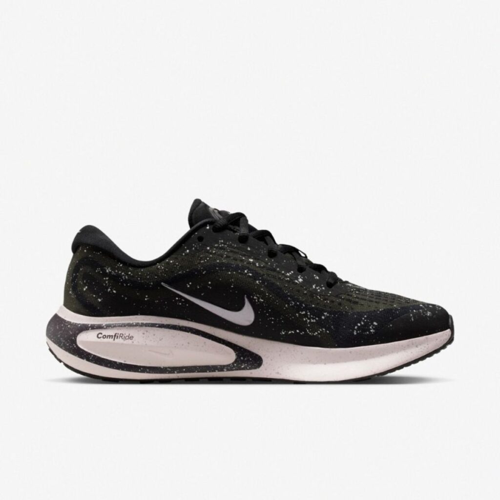 Nike Journey Run "Black Cave Purple"