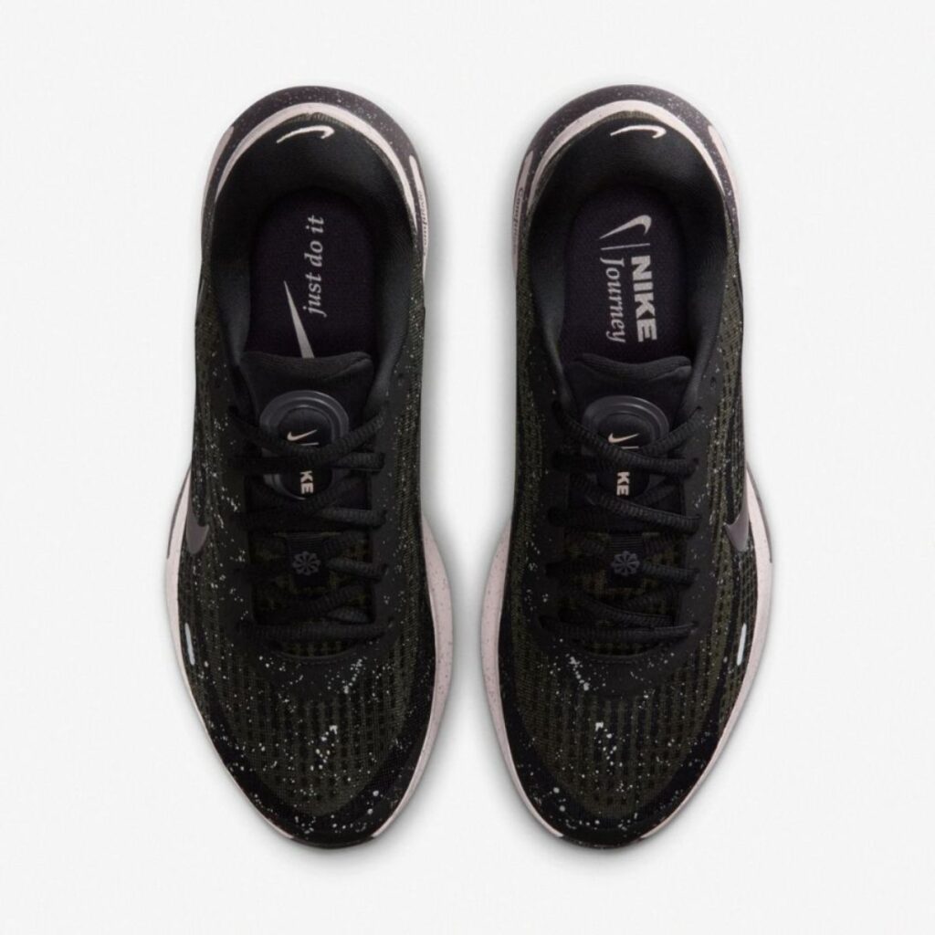 Nike Journey Run "Black Cave Purple"