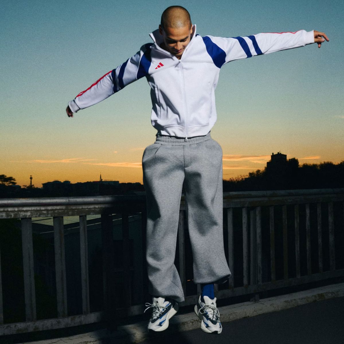 Adidas Lightblaze &Quot;Off White Bright Royal&Quot;