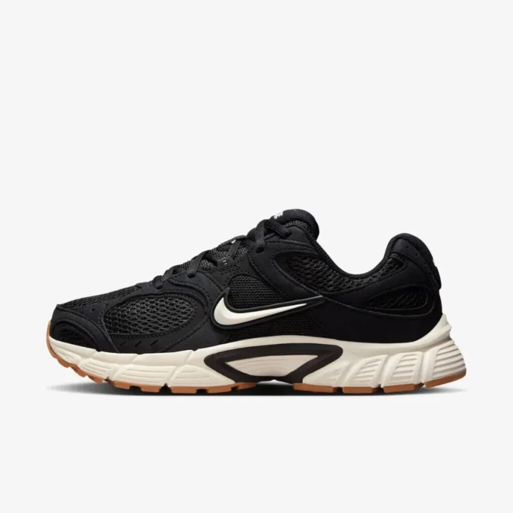 Nike V5 RNR "Black Gum"