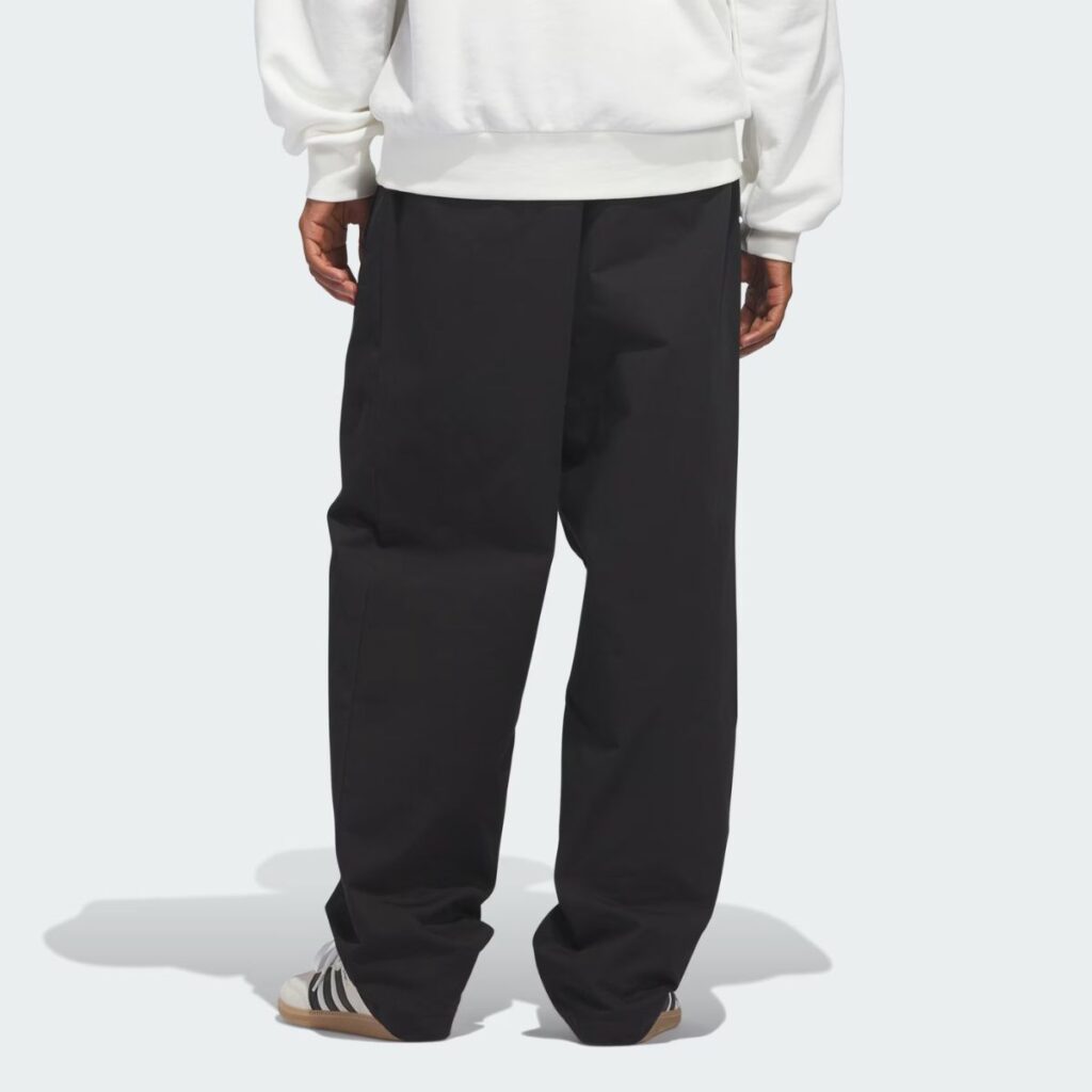 Calça Adidas Pintuck