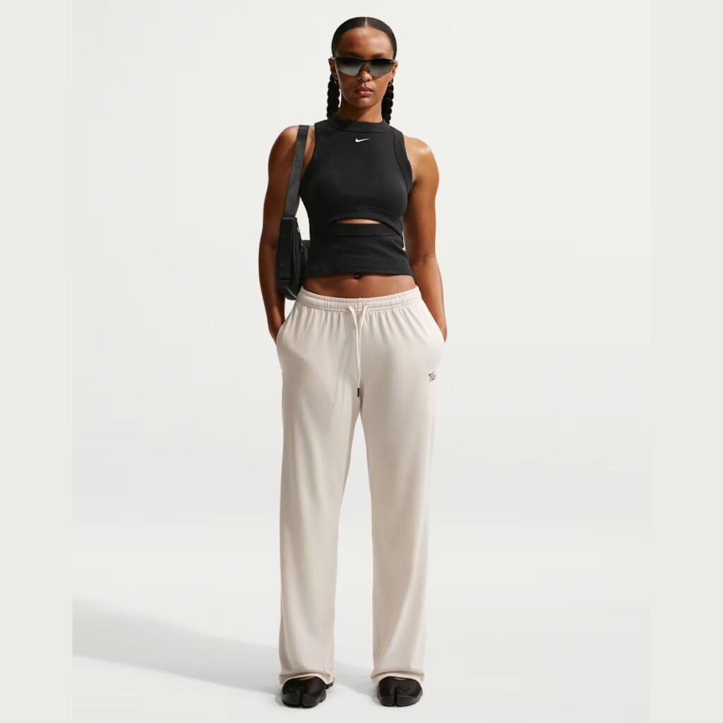Calça Nike Sportswear Chill Knit