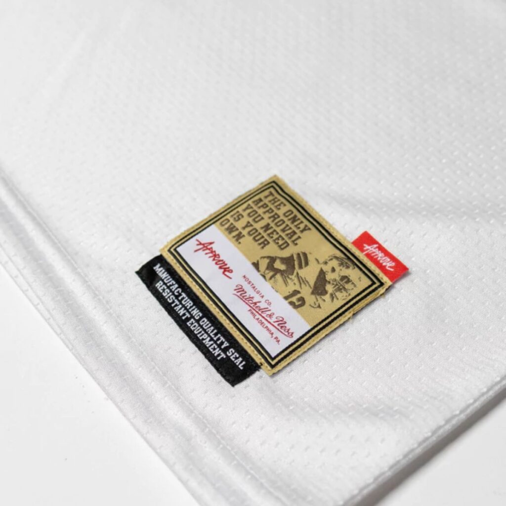 Camisa Approve X Mitchell & Ness Legacy