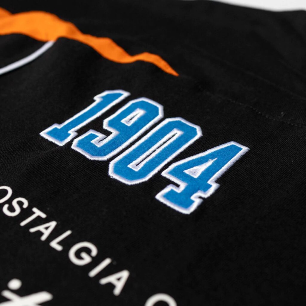 Camiseta Box Approve X Mitchell And Ness Preto