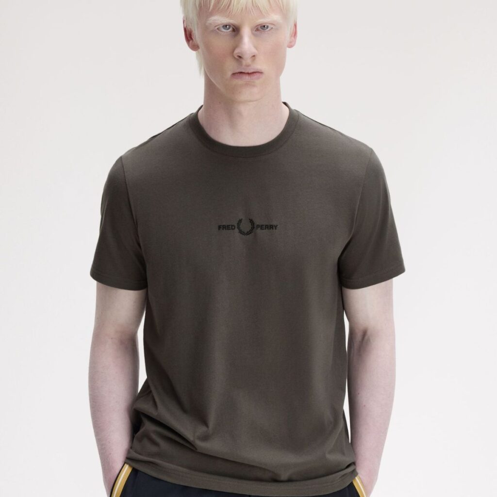 Camiseta Fred Perry Embroidered
