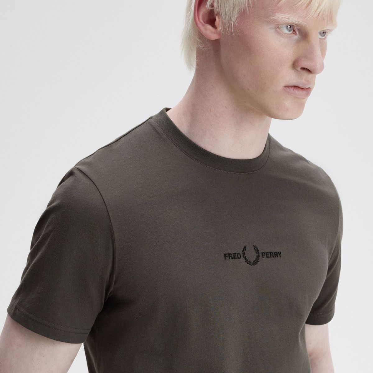 Camiseta Fred Perry Embroidered