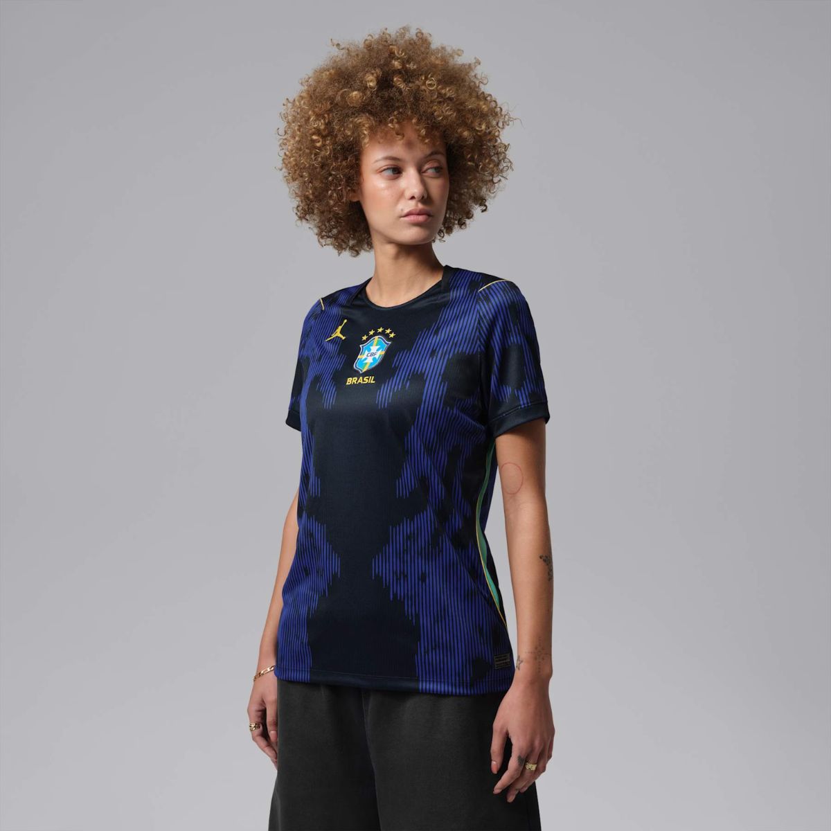 Camiseta Jordan Ii Brasil Torcedora Pro 2026/27 Feminina