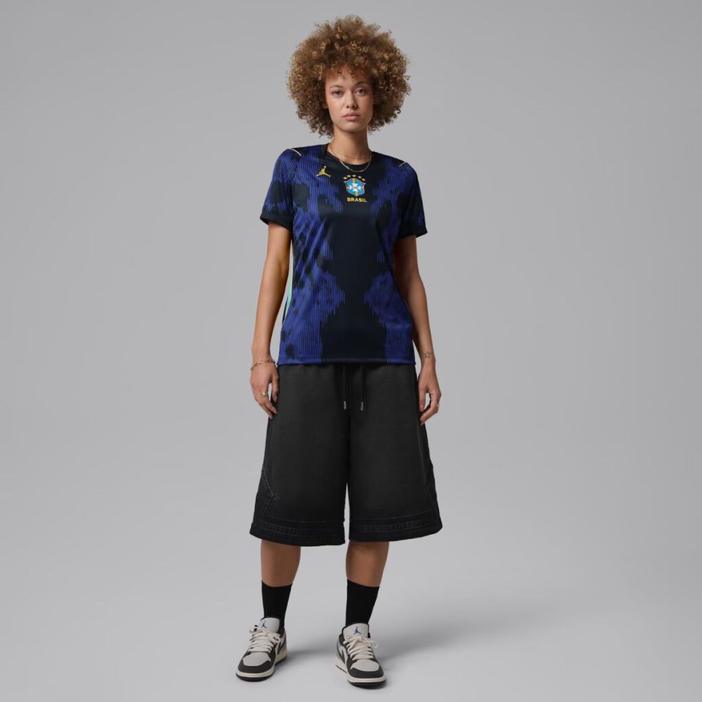 Camiseta Jordan II Brasil Torcedora Pro 2026/27 Feminina