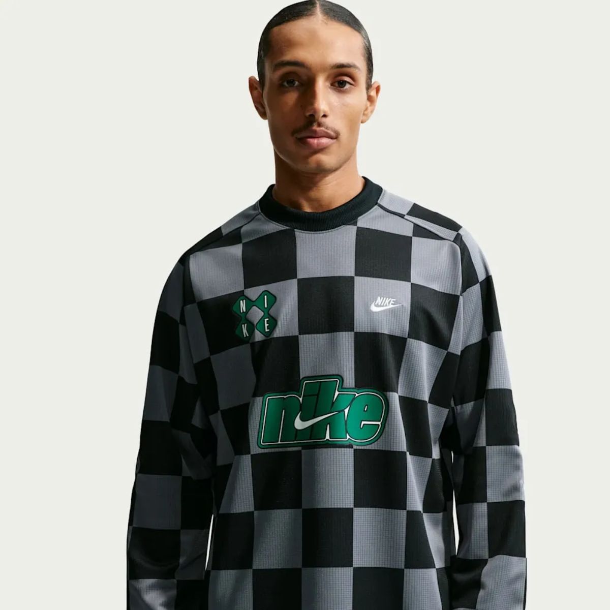 Camiseta Nike Sportwear Goalie Club Cinza/Preta