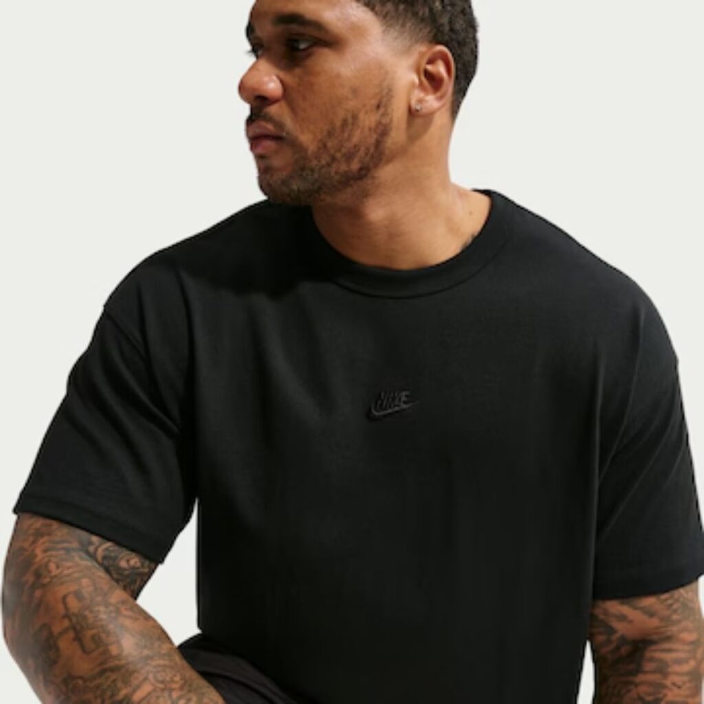 Camiseta Nike Sportswear Premium Essentials Masculina