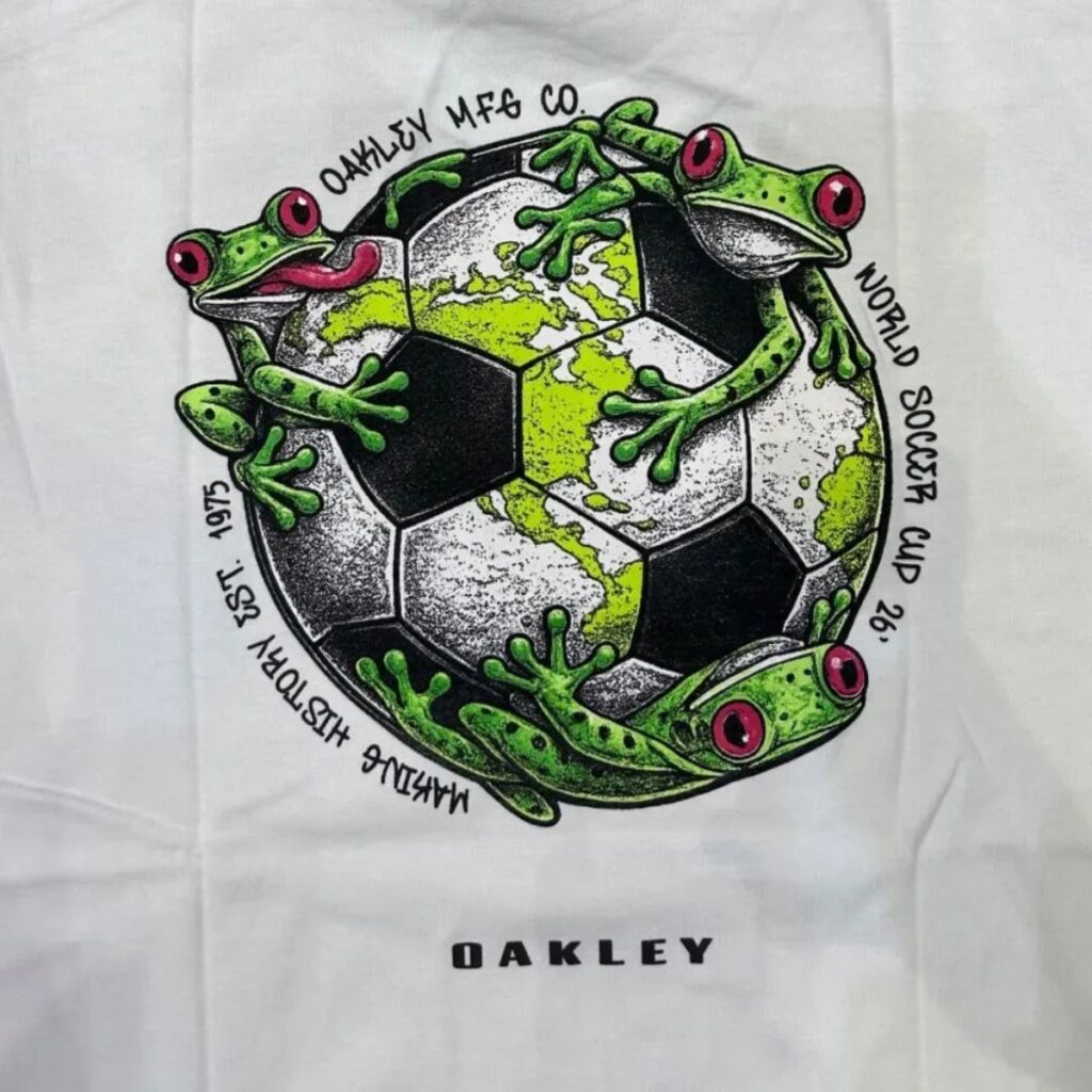 Camiseta Oakley Word Cup Frog Branca