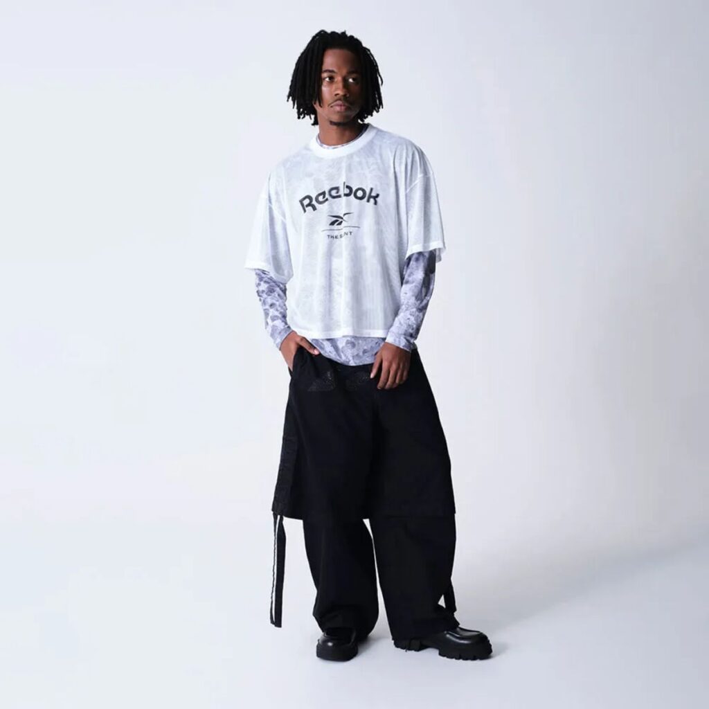Camiseta Reebok & Thesaint T-Shirt Wide Boxy Swish