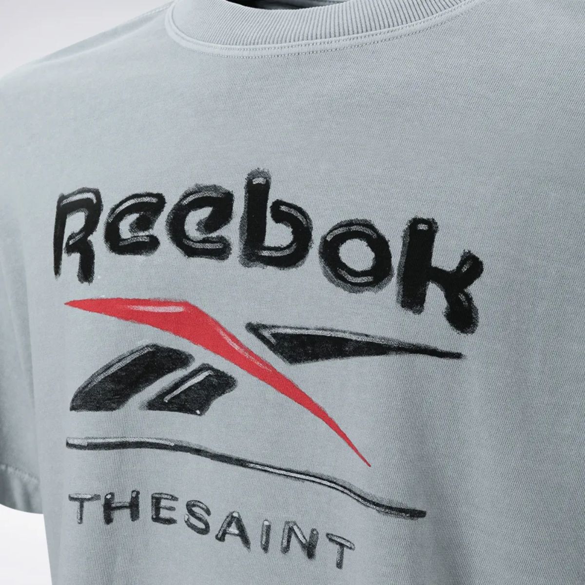 Camiseta Reebok &Amp; Thesaint T-Shirt Wide Boxy Brand Cinza