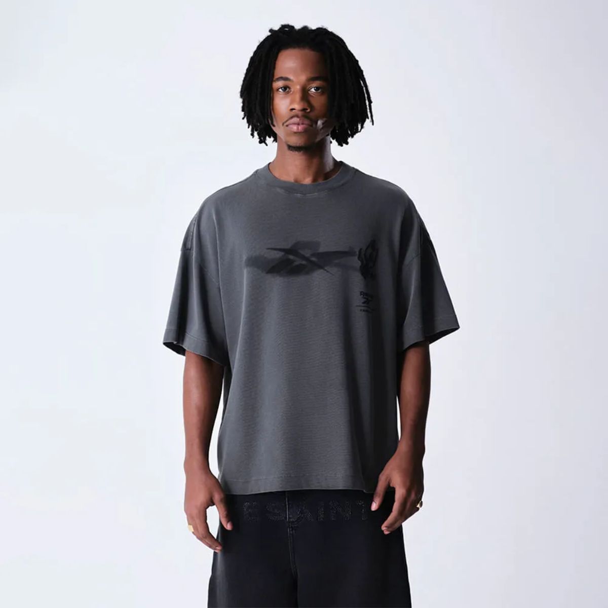 Camiseta Reebok &Amp; Thesaint Wide Boxy Shadow