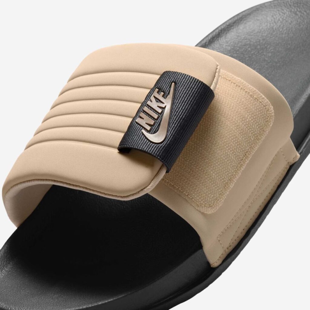 Chinelo Nike Offcourt Adjust Slide