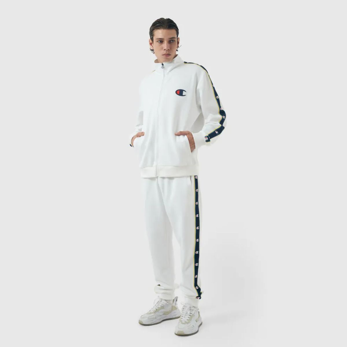Conjunto Champion Active Tracksuit C Tape Mini Script Logo Branco