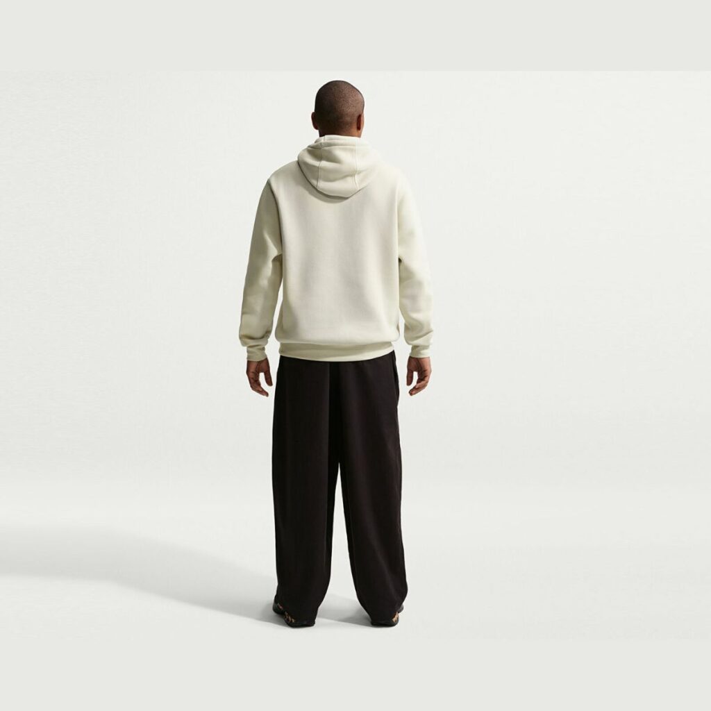 Moletom Nike Club Sportswear