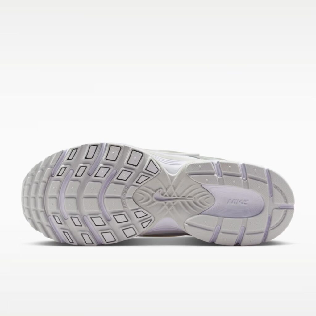 Nike V5 RNR "White Metallic Platinum"