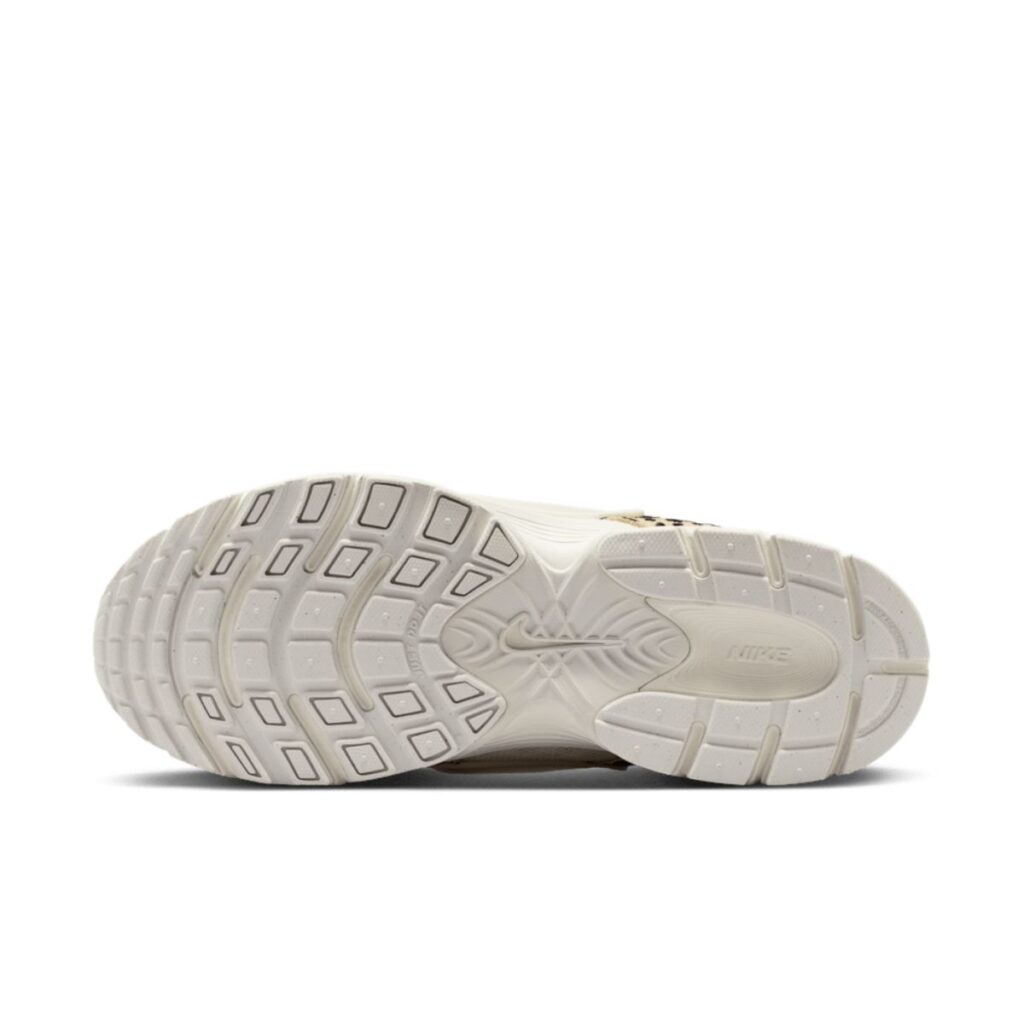 Nike V5 RNR Suede "Sail Leopard"