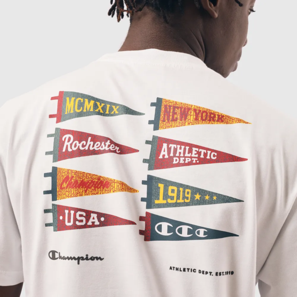 Camiseta Champion Mc Retro Flag Off White