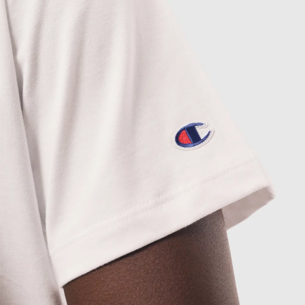 Camiseta Champion Mc Retro Flag Off White