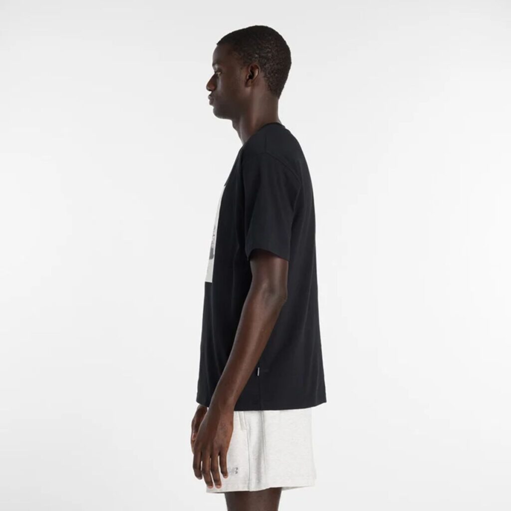 Camiseta New Balance NB 574 Preto