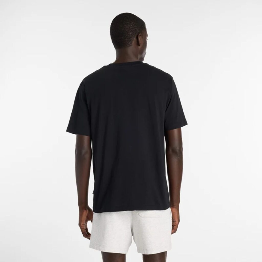 Camiseta New Balance NB 574 Preto