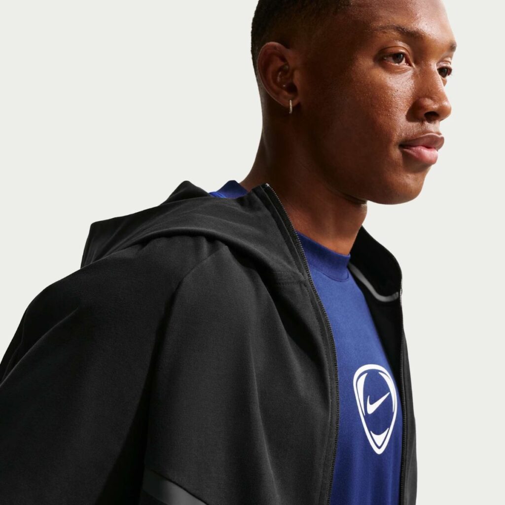 Jaqueta Nike Sportswear Tech Fleece Windrunner Preto