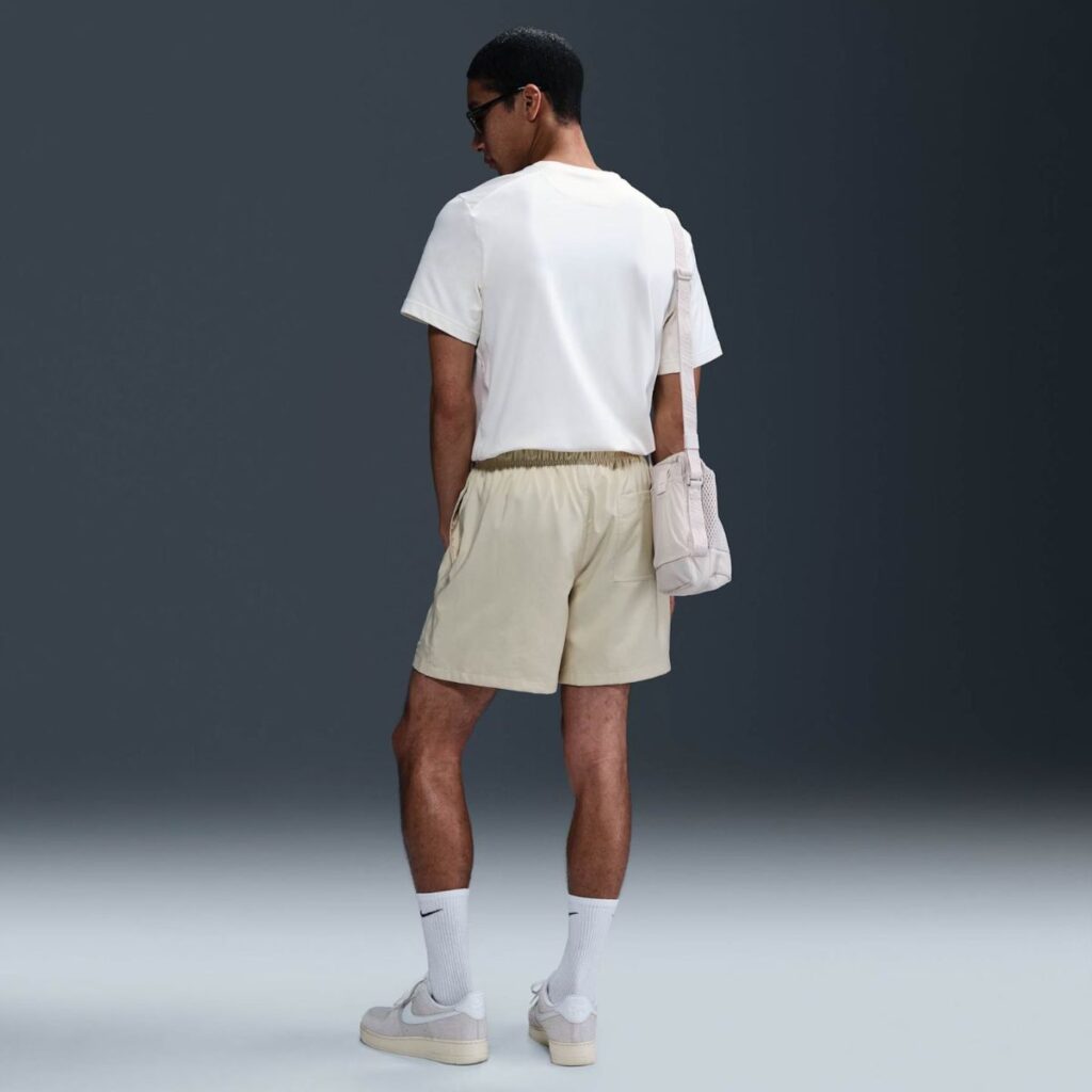 Shorts Nike Club Flow Masculino