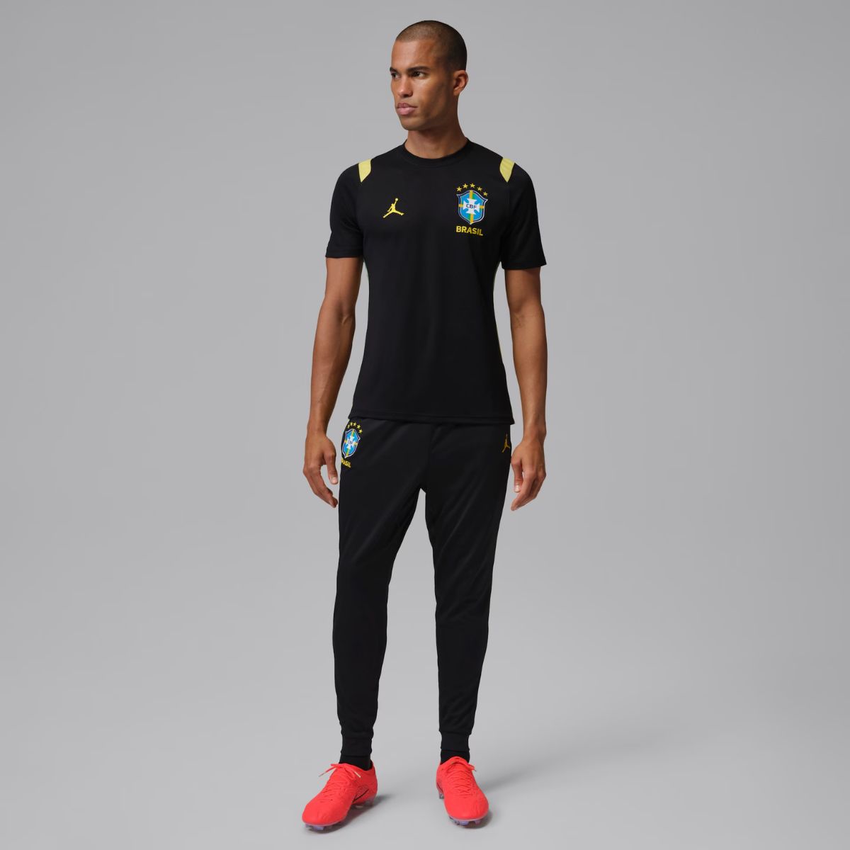 Calça Brasil Jordan Academy Pro Track 2026 Treino