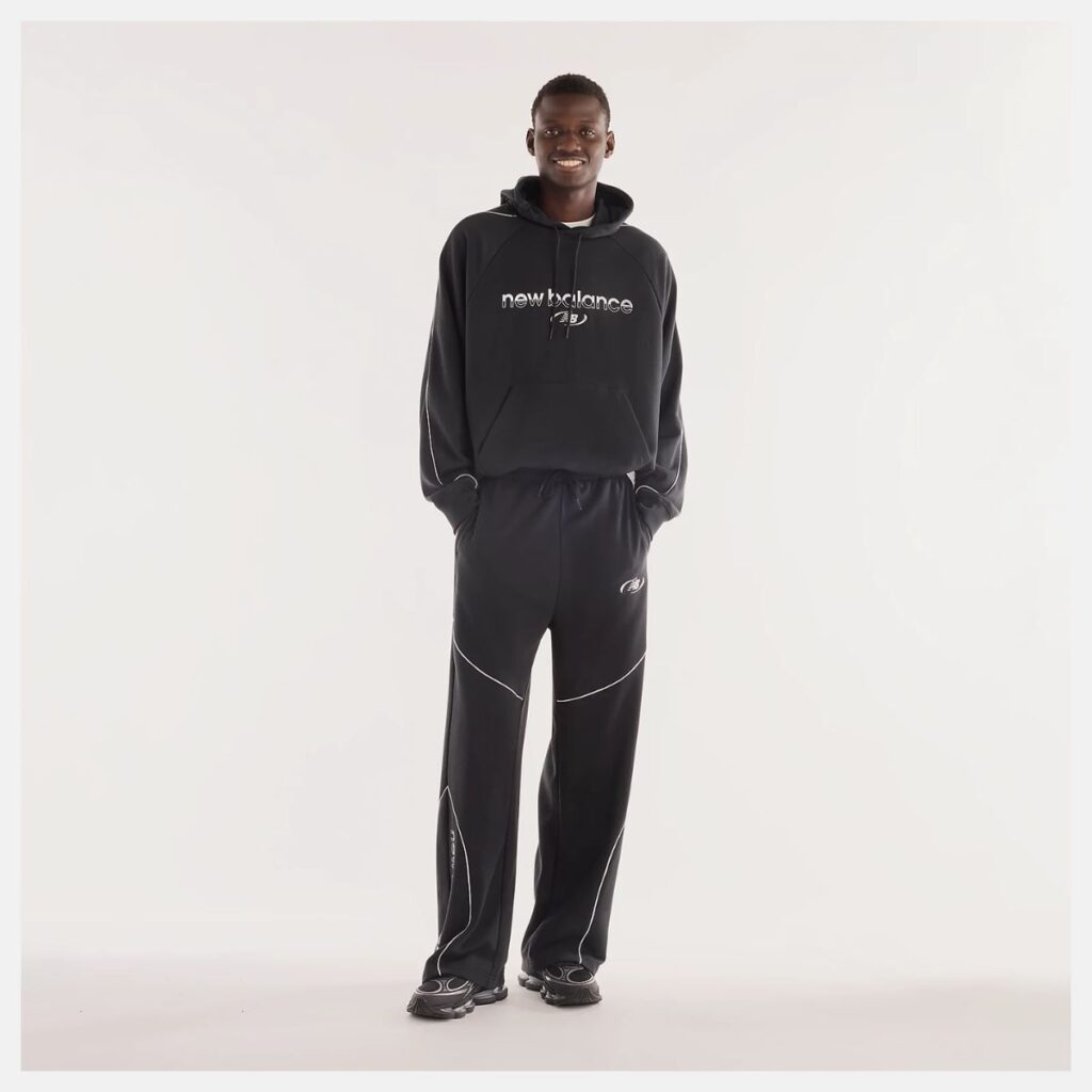 Calça New Balance Trackside French Terry