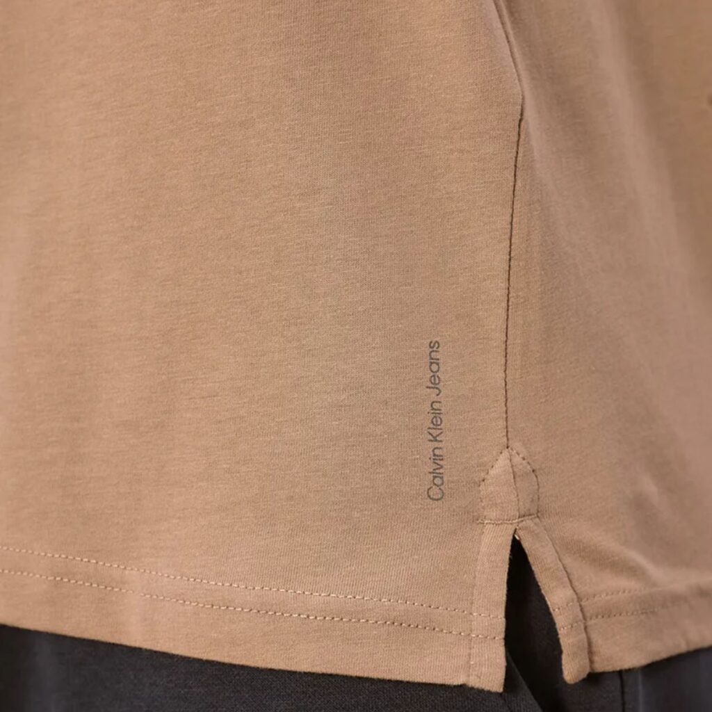 Camiseta Calvin Klein Essentials Caqui