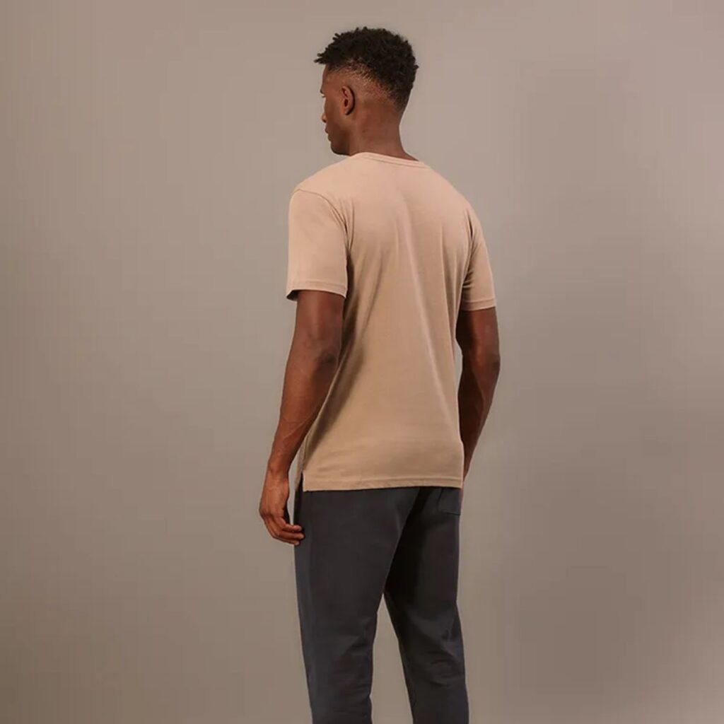 Camiseta Calvin Klein Essentials Caqui