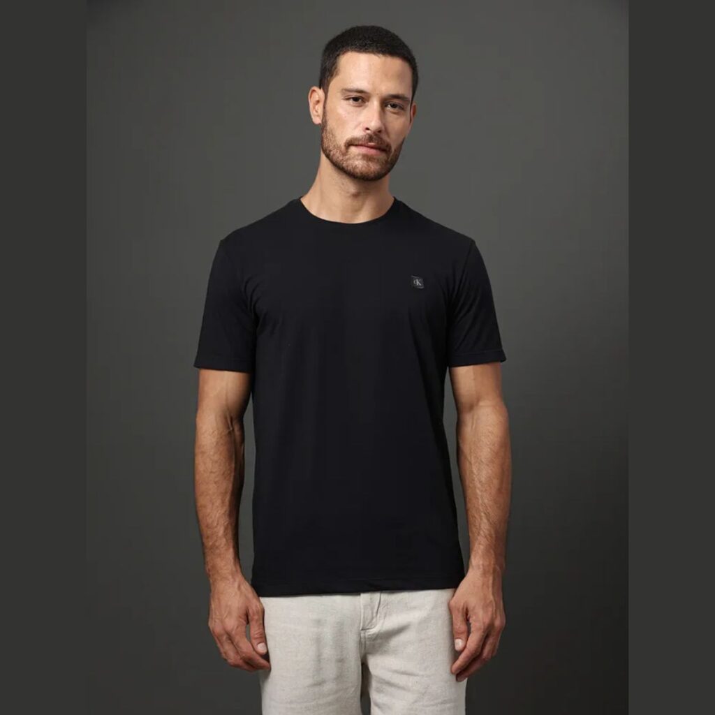 Camiseta Calvin Klein Patch Preto