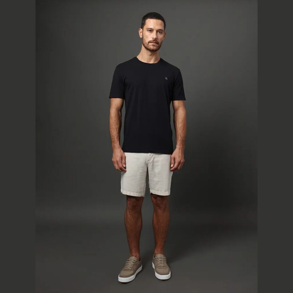 Camiseta Calvin Klein Patch Preto