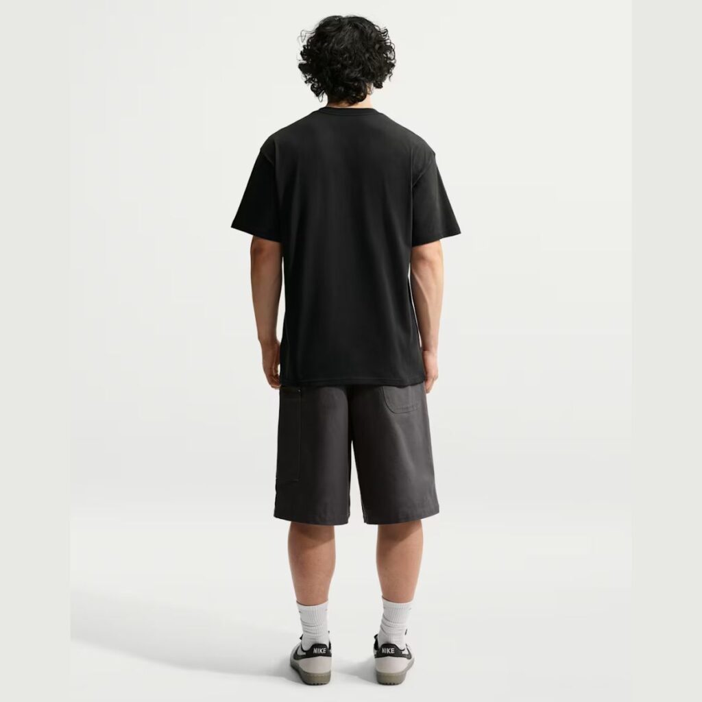 Camiseta Nike Sportwear Preta