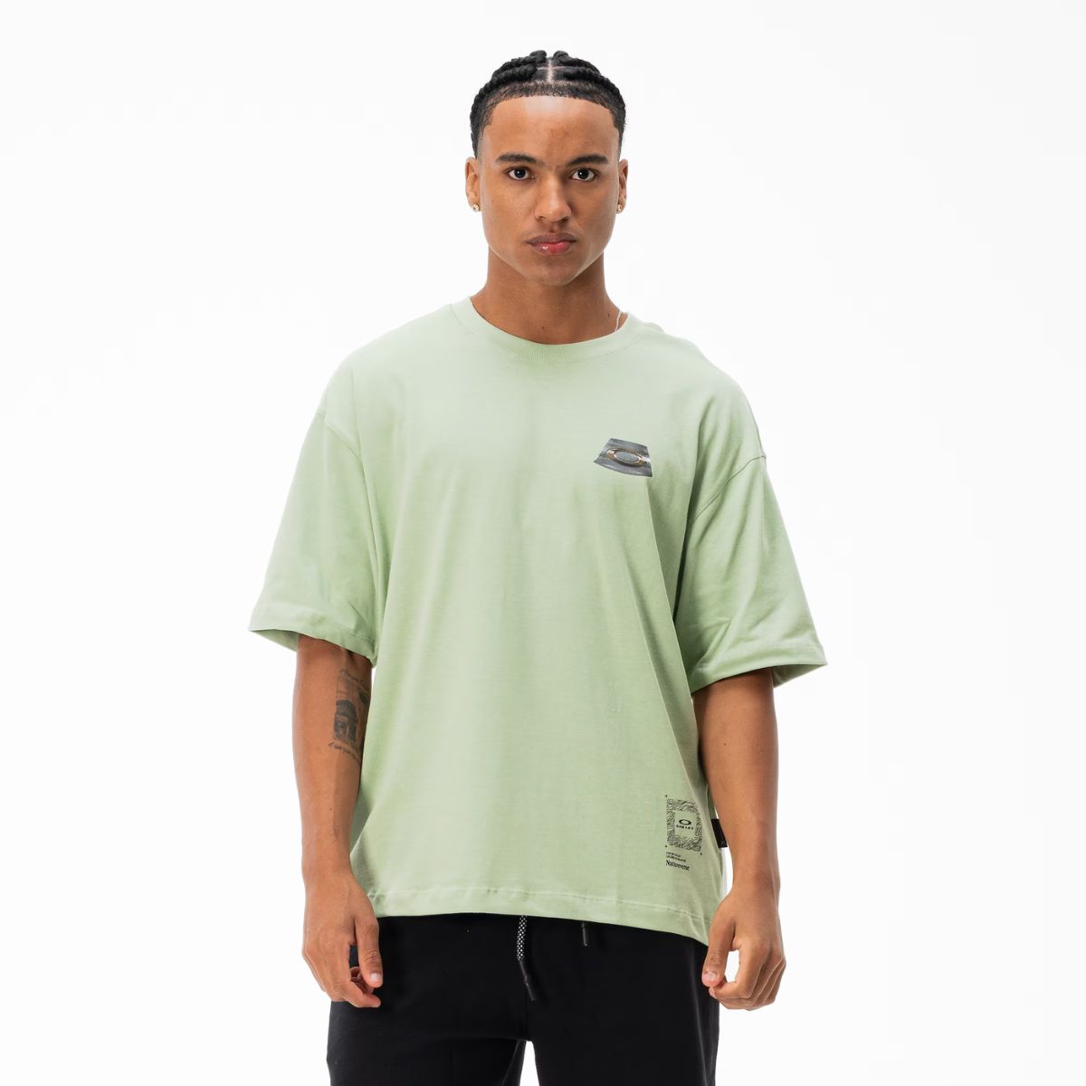 Camiseta Oakley Natureverse Terrarium Eucalyptus Defato Sneakers A Loja Das Novidades 1 - Defato Sneakers