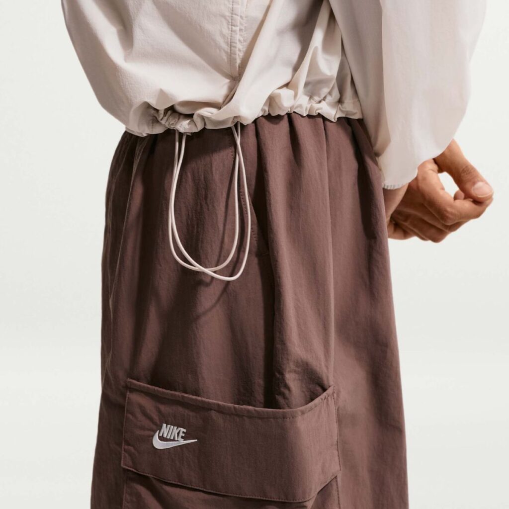 Jaqueta Nike Windrunner Unlined UV Off White