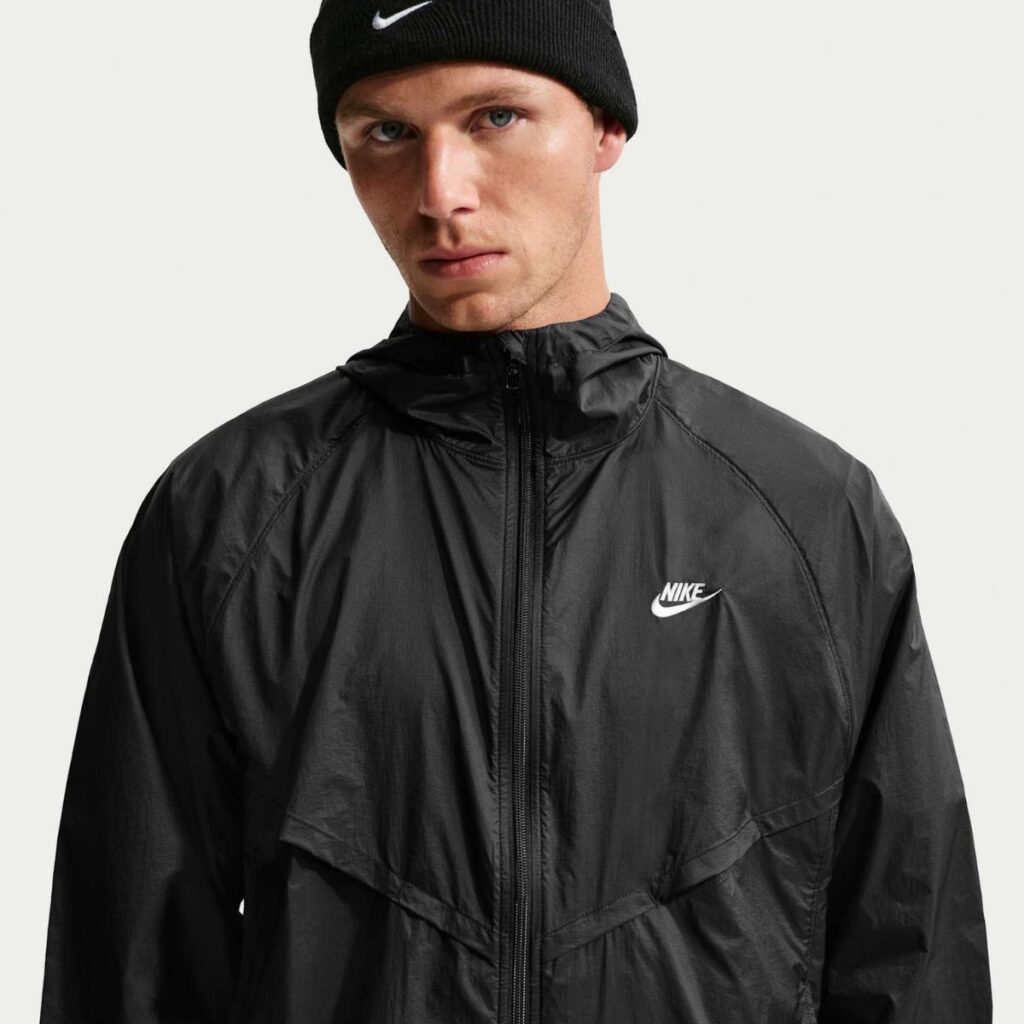 Jaqueta Nike Windrunner Unlined UV Preto