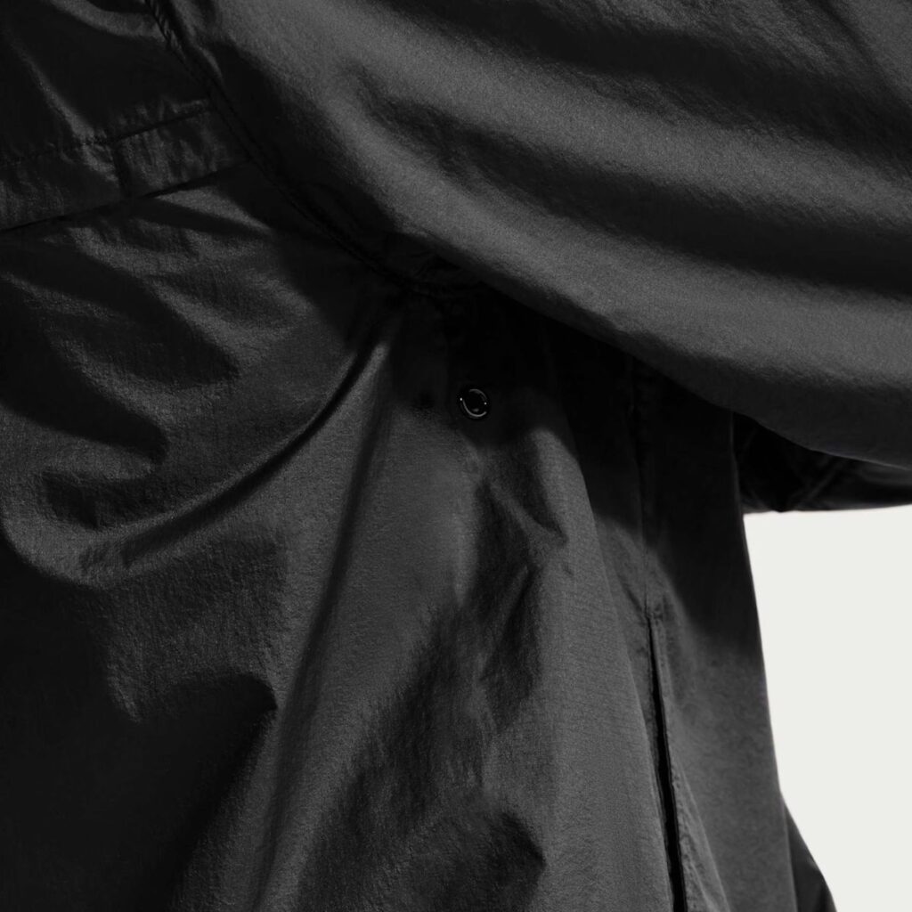 Jaqueta Nike Windrunner Unlined UV Preto