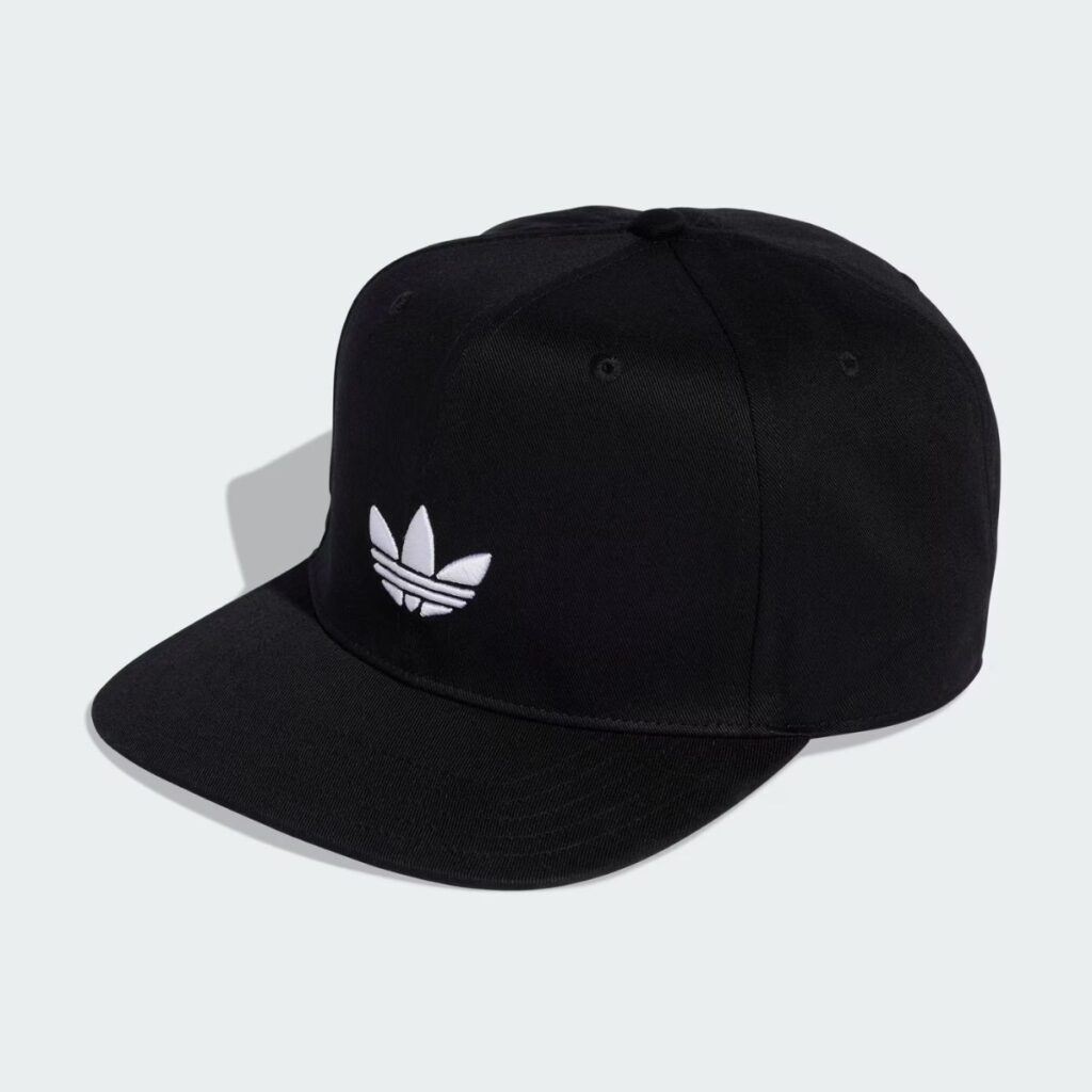 Boné Adidas Com Fecho de Pressão Adicolor