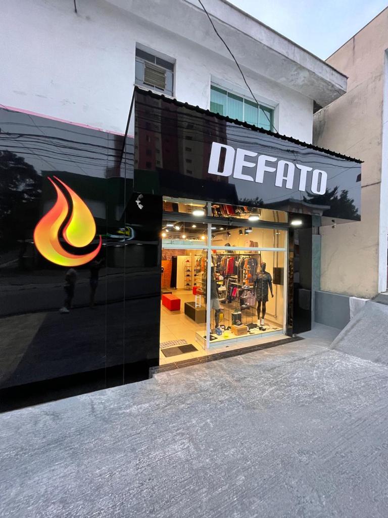 Primeira Loja Física Da Defato Sneakers Em Mauá
