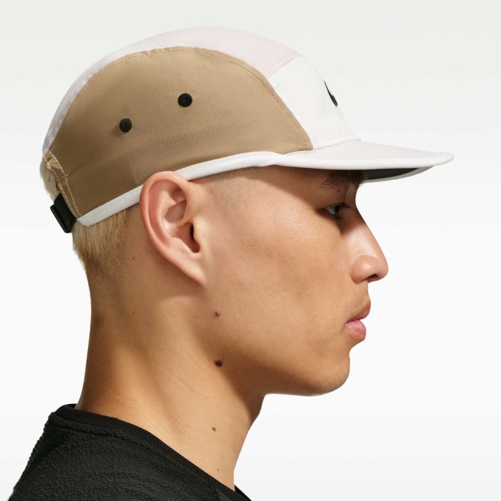 Boné Nike Dri-FIT Fly Unissex "Branco/Bege"