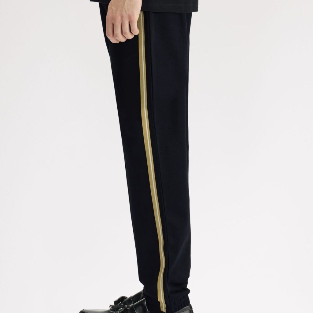 Calça Fred Perry Stripe Tape Track