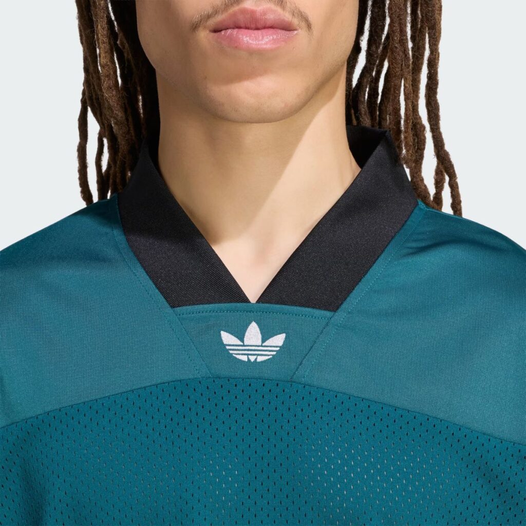 Camiseta Adidas Futebol Adicolor Oversized