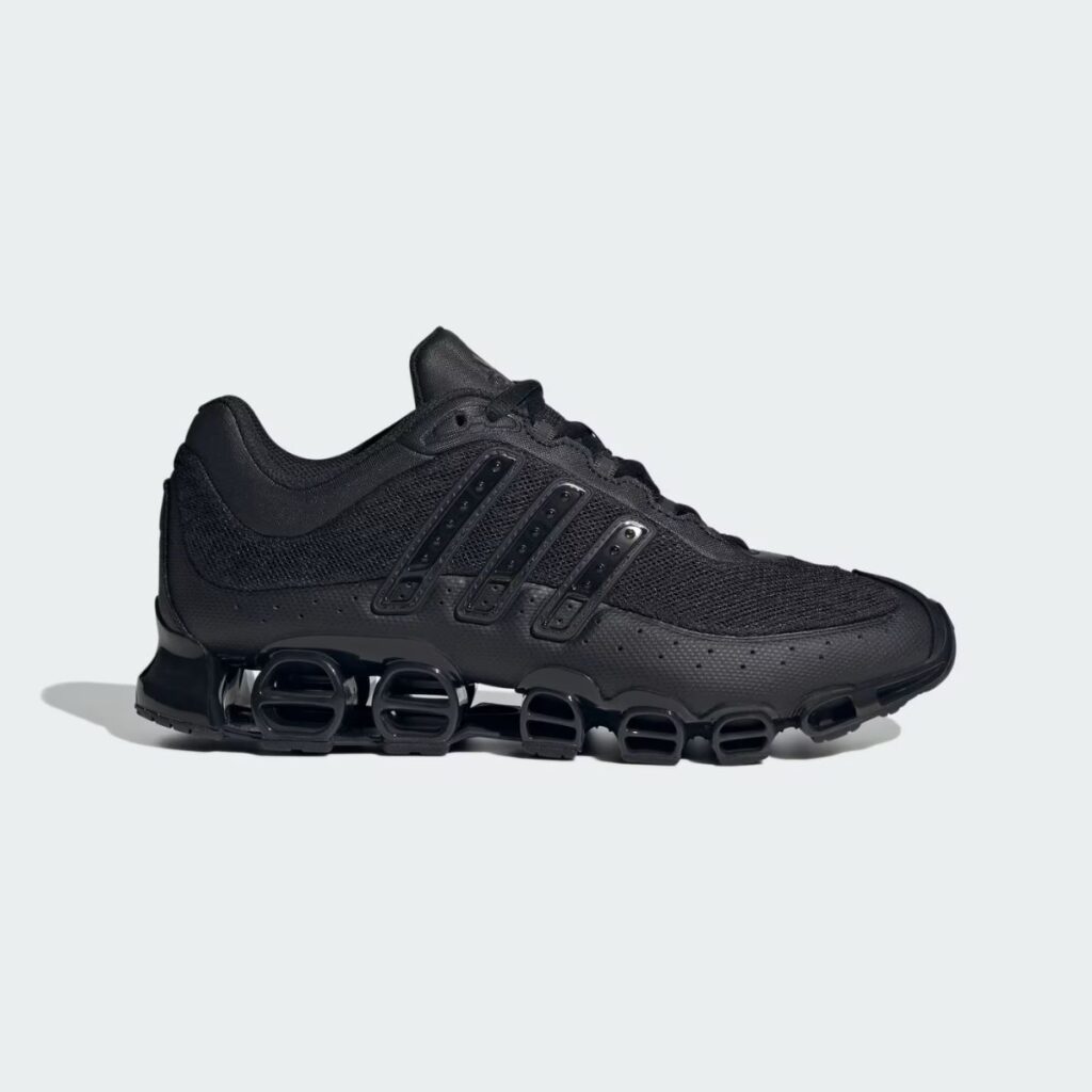 Tênis Adidas Megaride