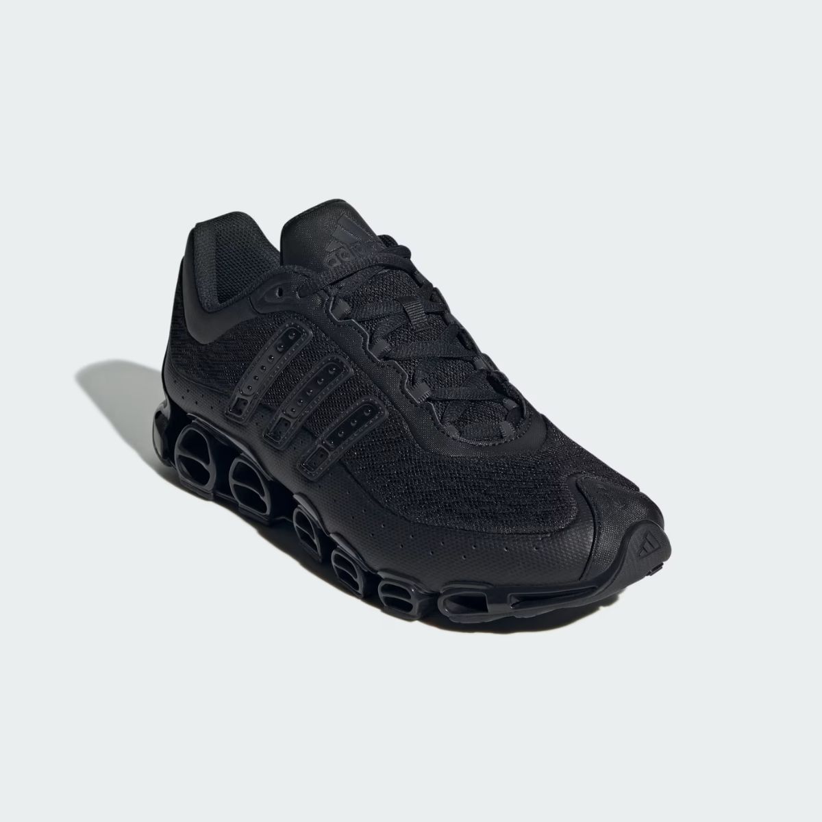 Tênis Adidas Megaride