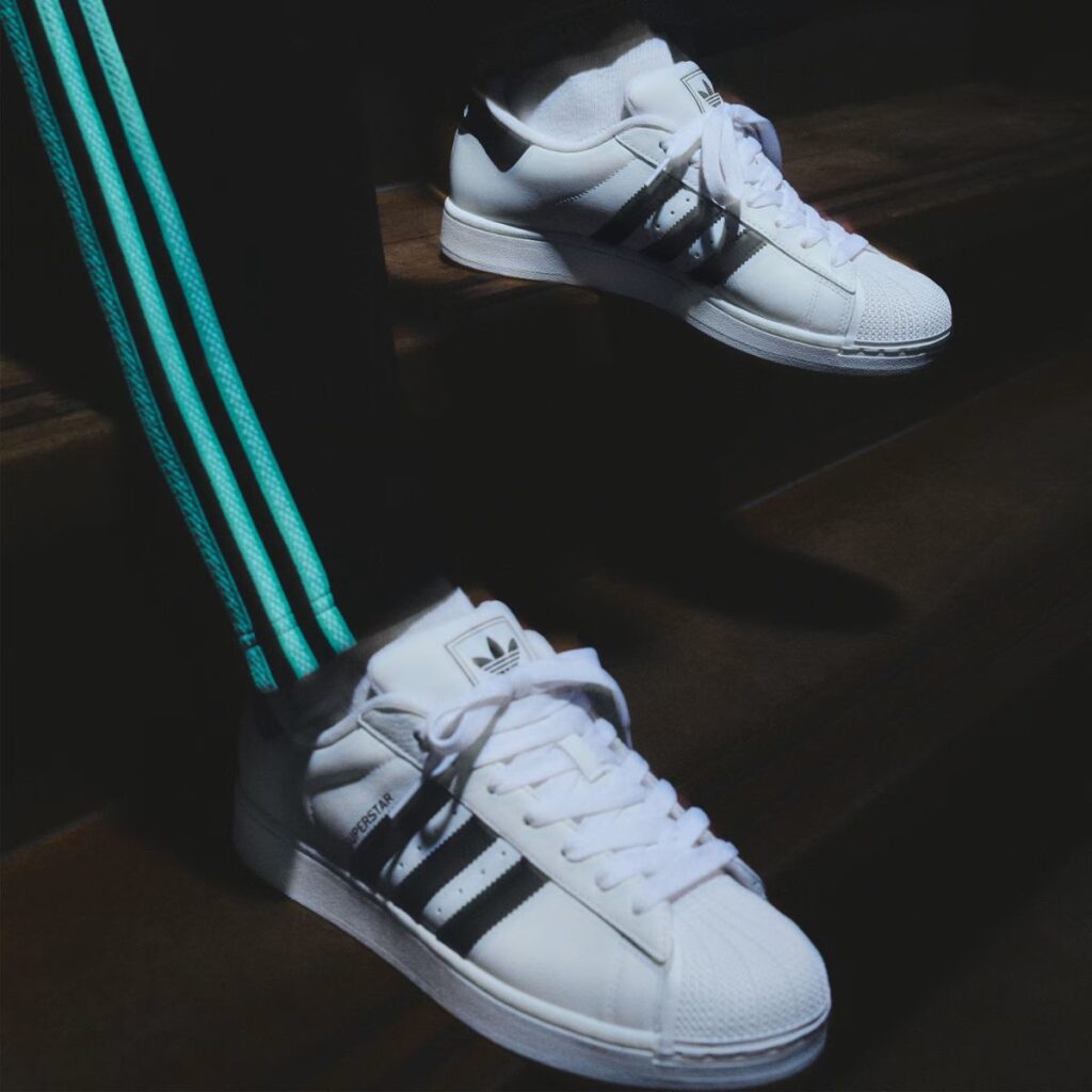 Tênis Adidas Superstar II