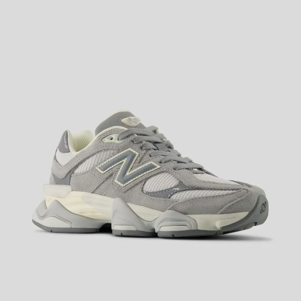 Tênis New Balance 9060 Angora Reflection